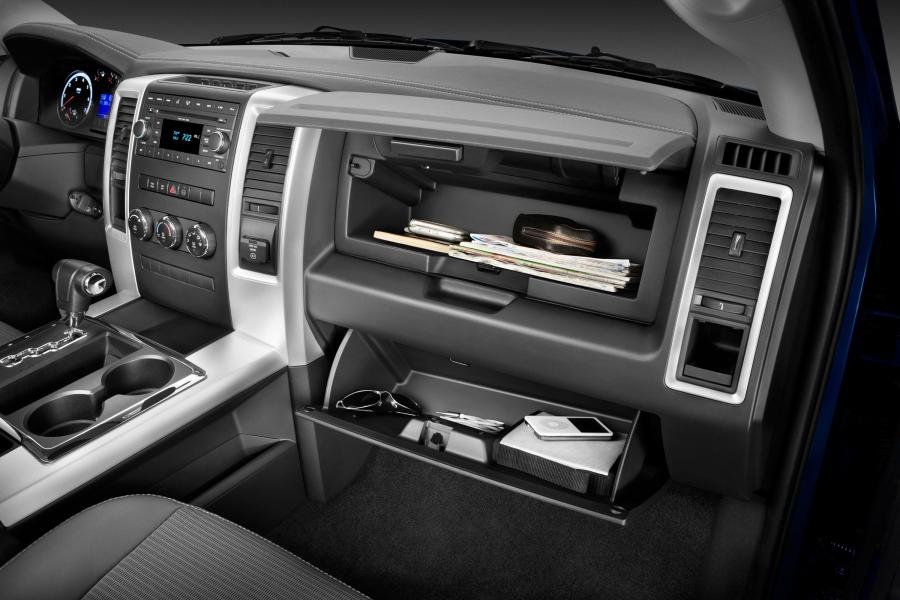  Dodge Ram 1500 Sport 2009 года  (фото 2 из 3)
